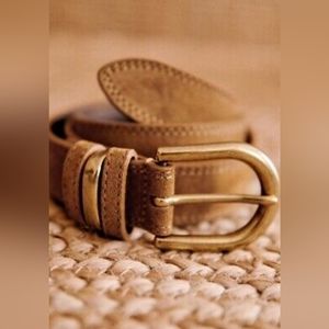 Sezane belt, T85
